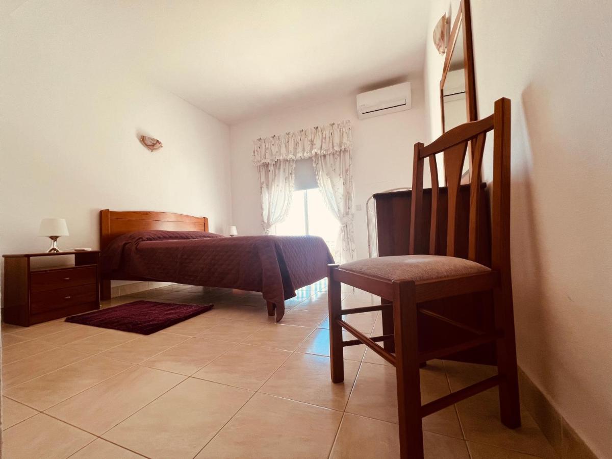 Vila Flora Santa Bárbara de Nexe Exterior foto