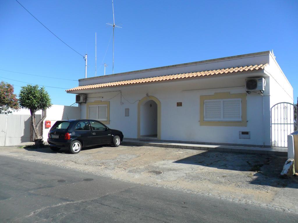 Vila Flora Santa Bárbara de Nexe Quarto foto